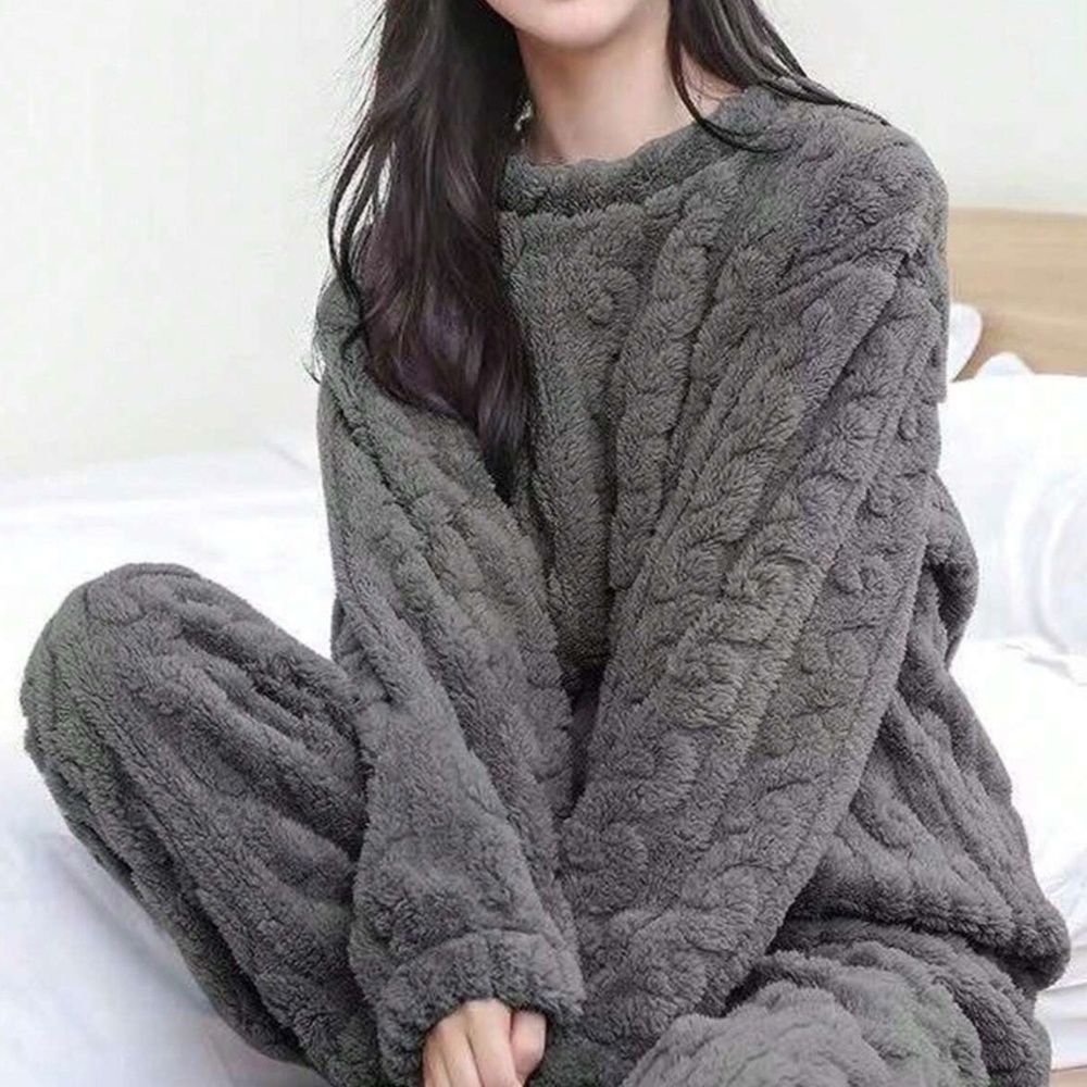Cozy Teddy Long Sleeve Top Pants Pajamas Set - Picture 2 of 11